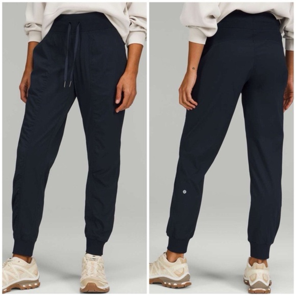 LULULEMON 2022 Dance Studio Pant Mid Rise Joggers Navy Blue Size 2